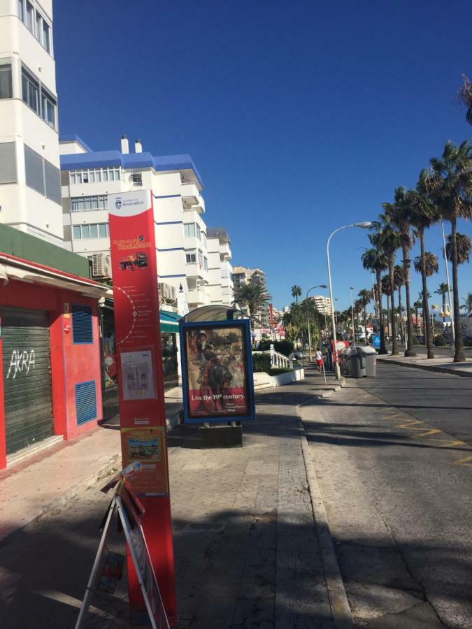 Luxury Beachfront Apartment In Benalmadena Costa المظهر الخارجي الصورة